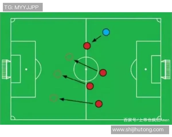 赛后分析深圳足球队与重庆足球队的战术配合与表现评估